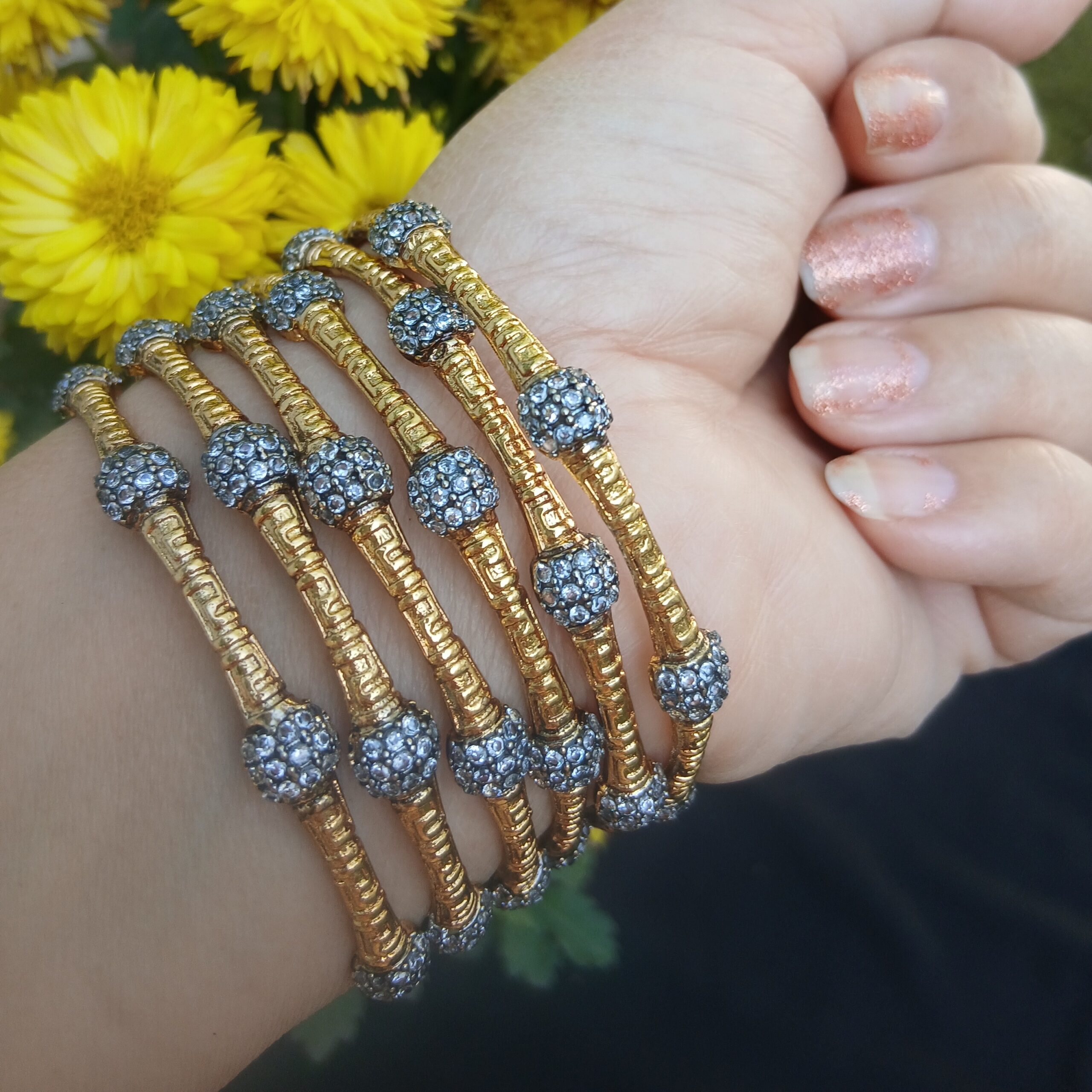 Elite Crystal-Studded Gold-Plated Bangle Set - Article 21 - Image 2