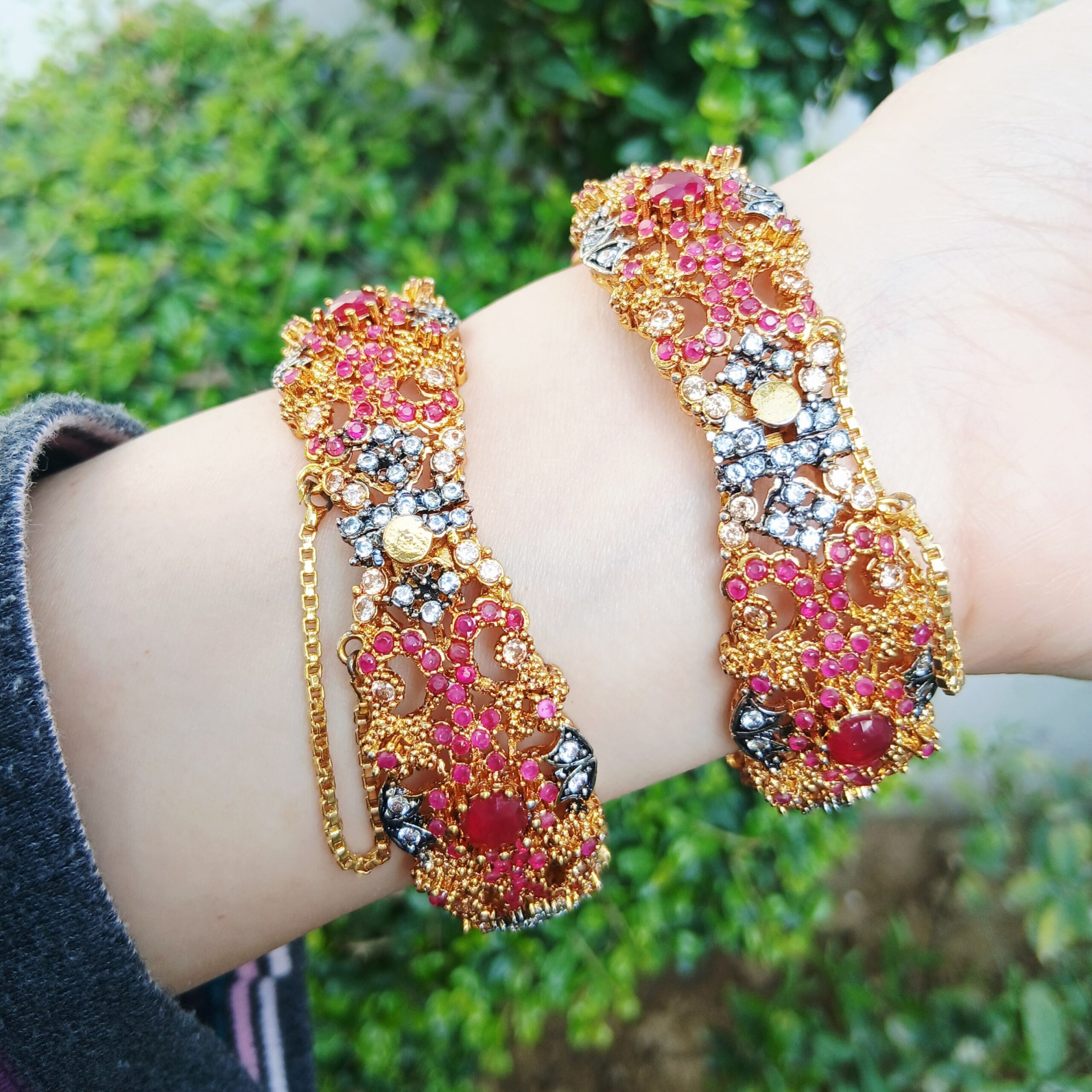Vintage Jarao Ruby-Studded Gold-Plated Bangles - Article 3 - Image 2