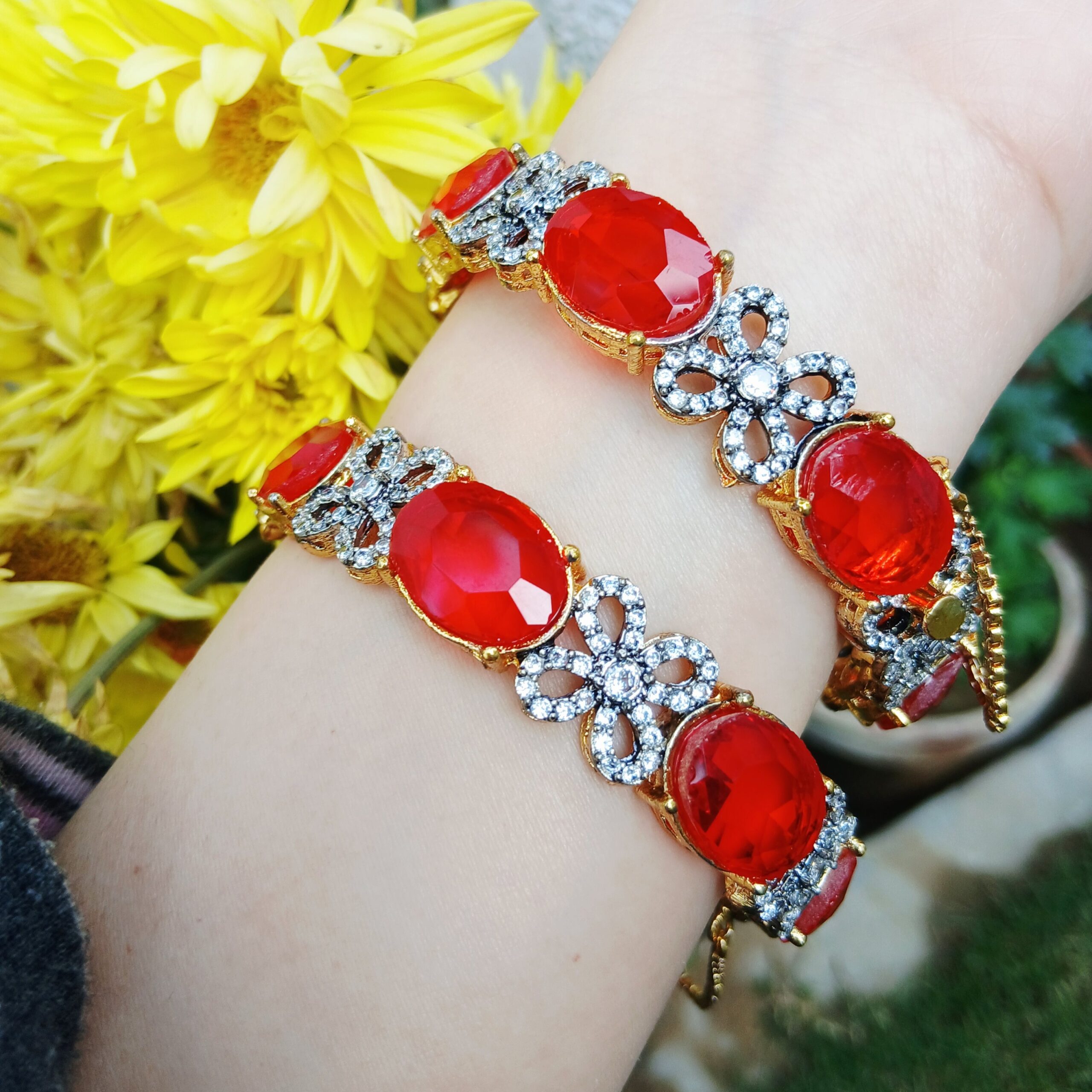 Royal Crimson Gold-Plated Openable Floral Bangles - Article 1 - Image 2