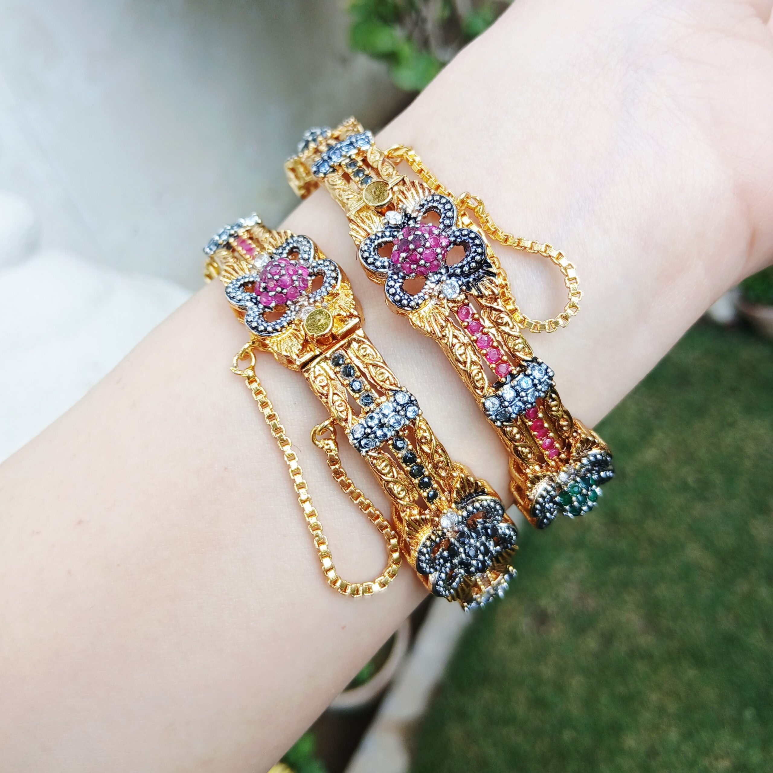 Multicolor Floral Filigree Gold-Plated Bangles - Article 4 - Image 4