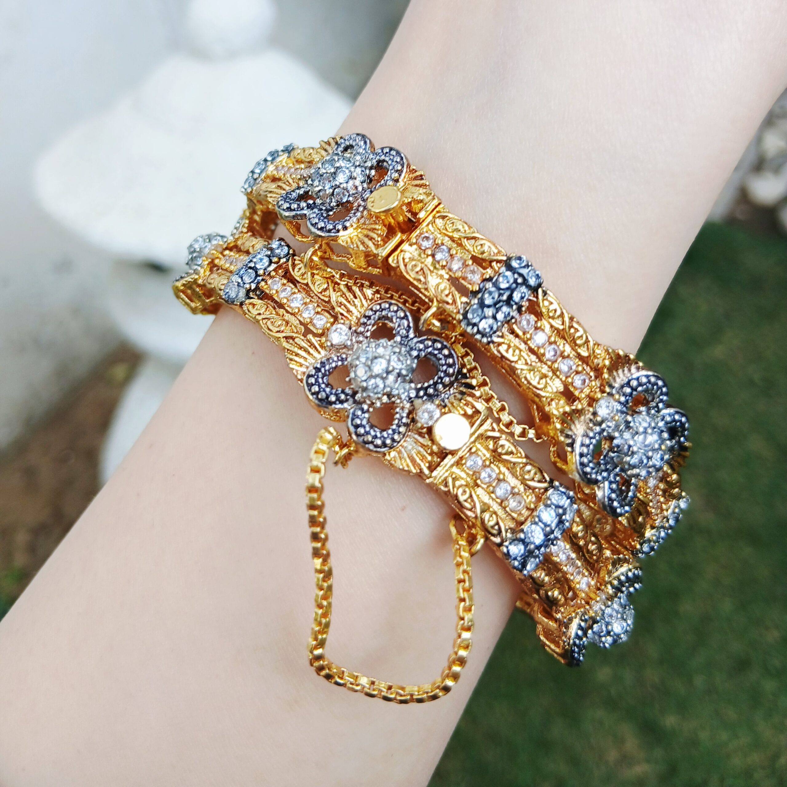 Dazzling Diamond-Tone Floral Gold-Plated Bangles - Article 5