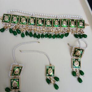 Imperial Emerald Green Meenakari & Thappa Kundan Choker Suite - Article 12