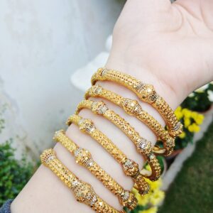 Golden Mesh Heritage Bangle Set — Article 28