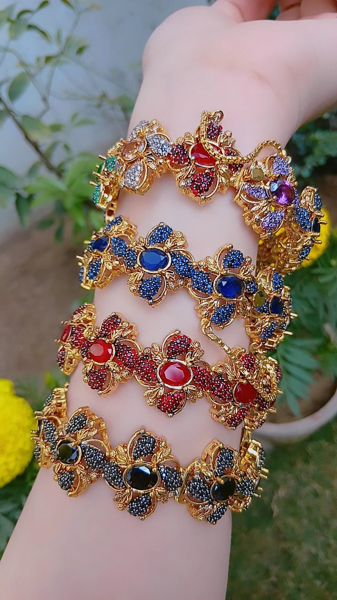 Artisan Butterfly Gold-Plated Openable Single Bangles — Article 33