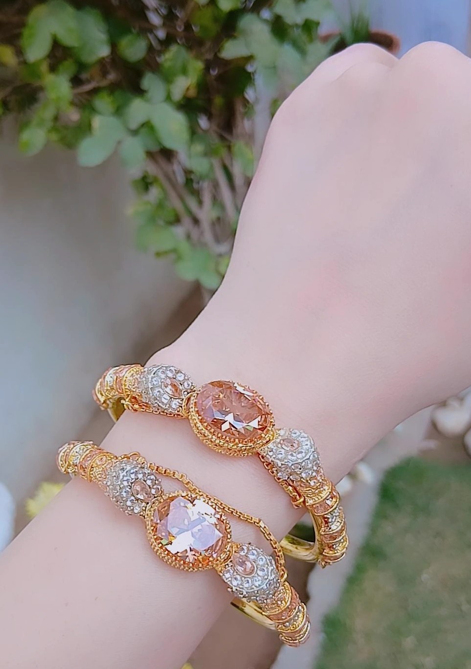 Article 42 / Gold plated openable bangles price 5000 - Image 3