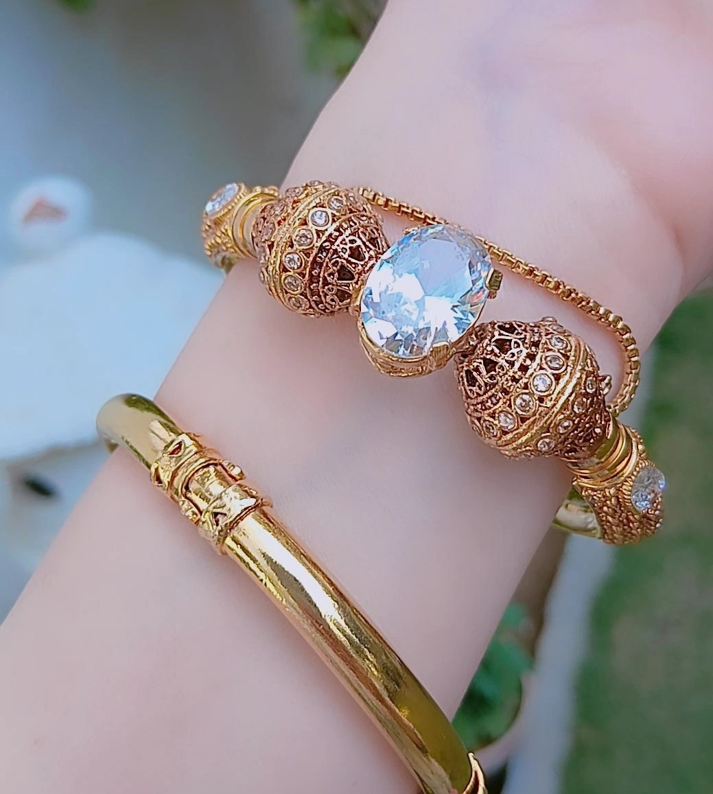 Clear Radiance Heritage Gold-Plated Bangles — Article 47 - Image 3