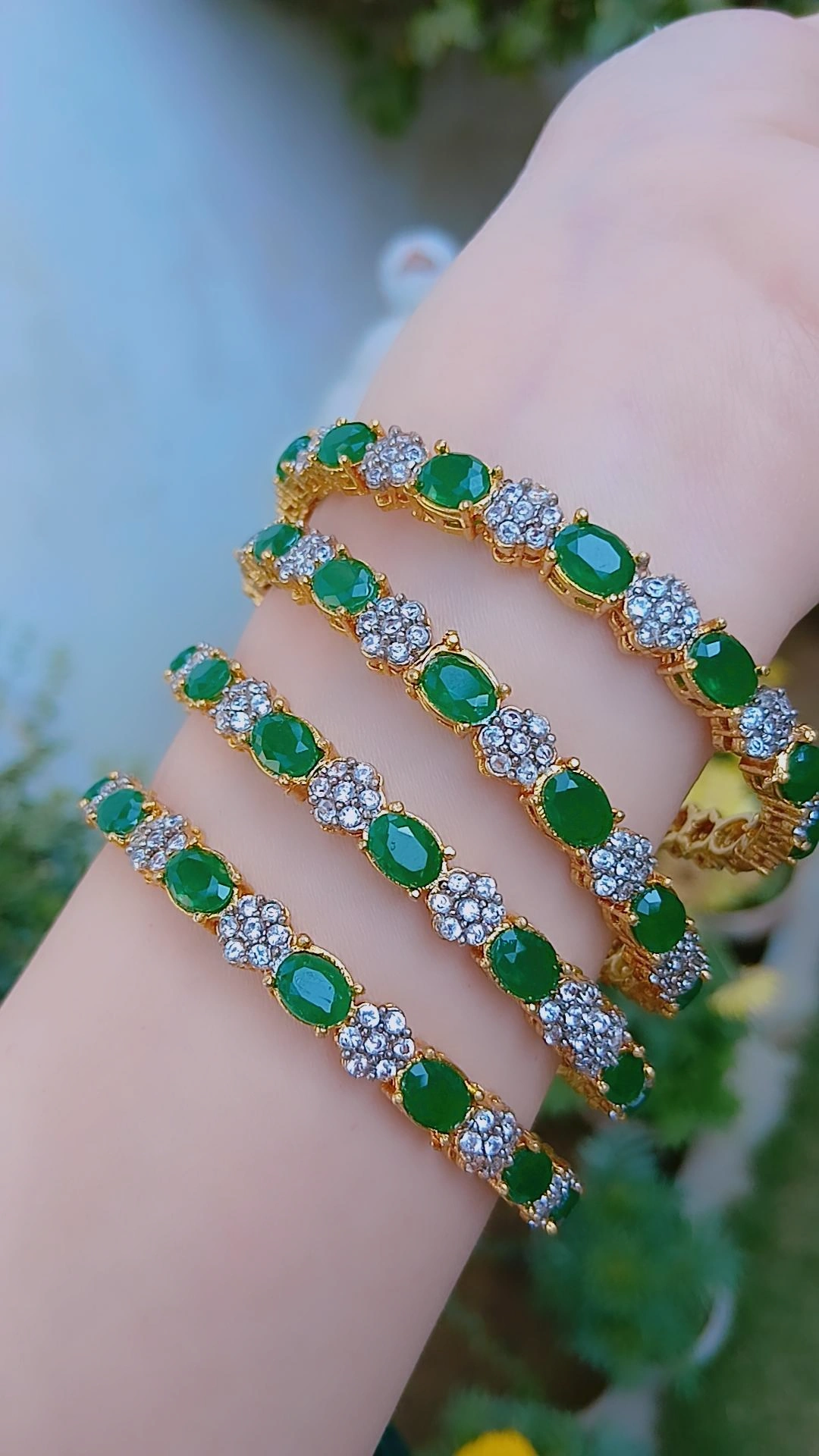 Emerald & Crystal Classic Gold-Plated Bangle Set — Article 49