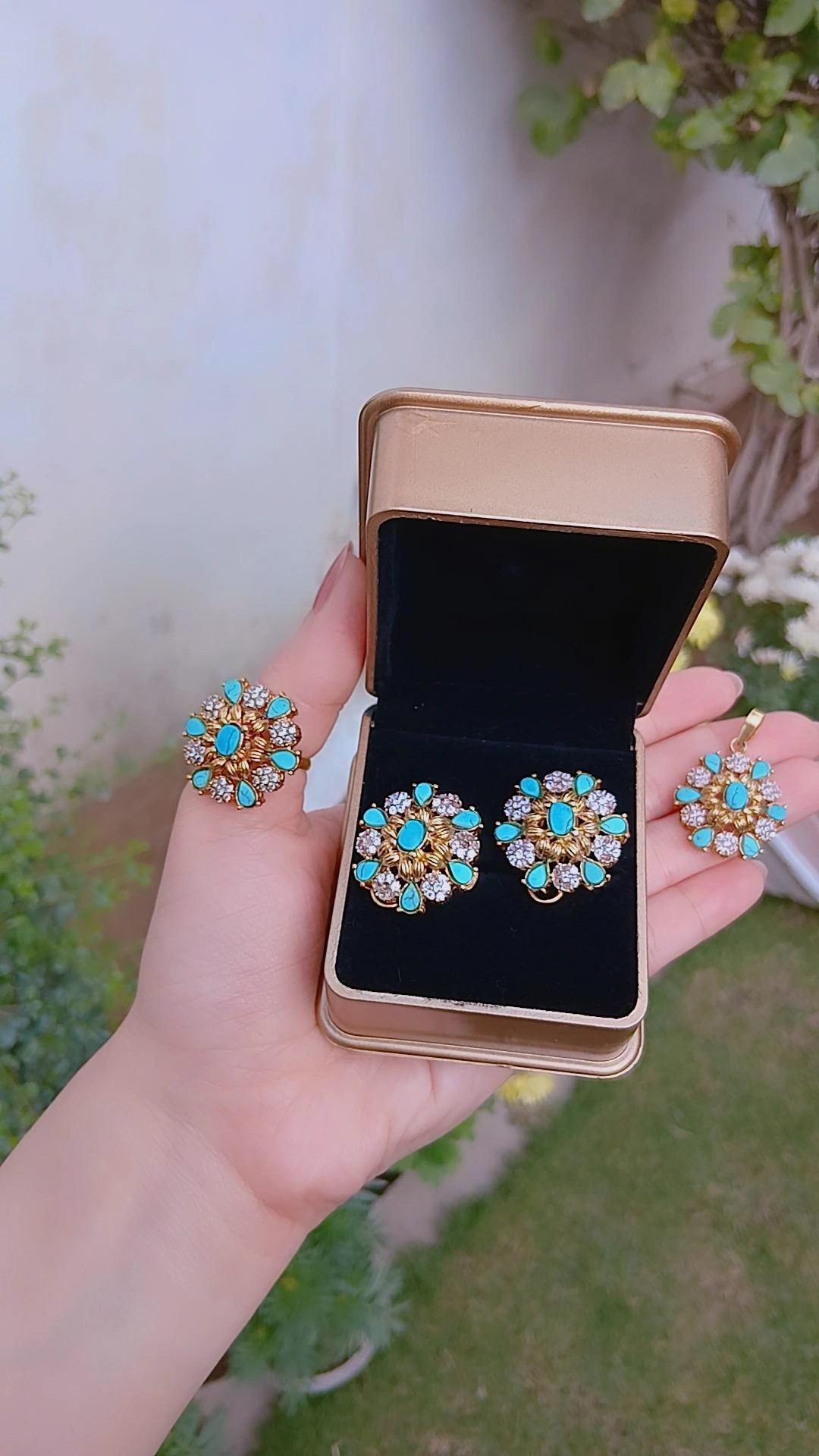 Turquoise Bloom Gold-Plated Floral Jewelry Combo Set – Article 6